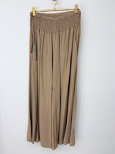Load image into Gallery viewer, Sian trousers
