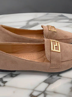 Load image into Gallery viewer, Vienna loafers
