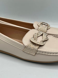 Load image into Gallery viewer, Leila loafers - nude
