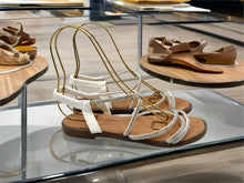 Load image into Gallery viewer, Courtney sandals - silver
