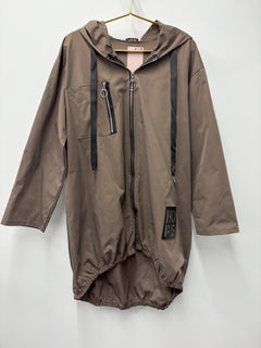 Load image into Gallery viewer, Izzy jacket
