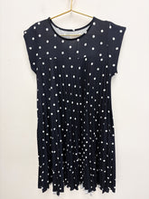 Load image into Gallery viewer, Lola dress - 8 colours
