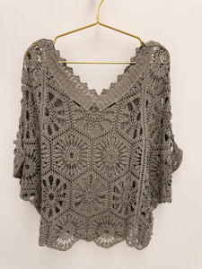Carrie top - 11 colours