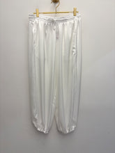 Load image into Gallery viewer, Jamie trousers - 5 colours
