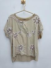 Load image into Gallery viewer, Mandy top - 7 colours
