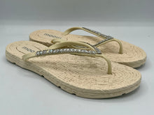 Load image into Gallery viewer, Cherie flip flops - beige
