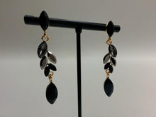 Load image into Gallery viewer, Melissa Earrings - 4 colours
