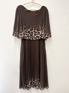Load image into Gallery viewer, Kitty dress
