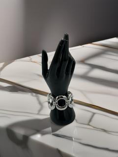 Load image into Gallery viewer, Esme Bangle
