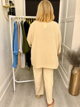 Load image into Gallery viewer, Cathy jacket - 10 colours
