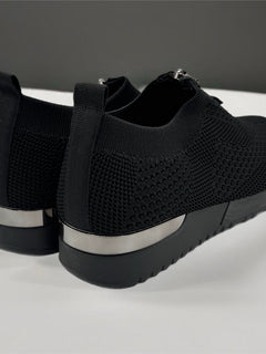 Load image into Gallery viewer, Jackie trainers - black

