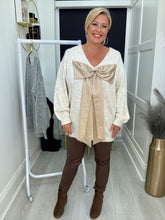 Load image into Gallery viewer, Cindy jumper - 2 sizes, 2 colours
