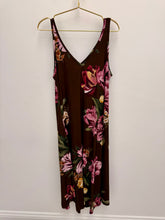 Load image into Gallery viewer, Sonya dress - 6 colours

