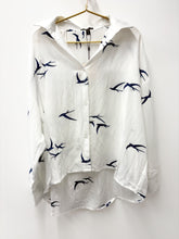 Load image into Gallery viewer, Swift shirt
