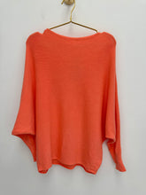 Load image into Gallery viewer, Yvonne jumper - 21 colours
