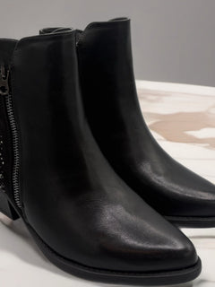 Load image into Gallery viewer, Darcy boots - black
