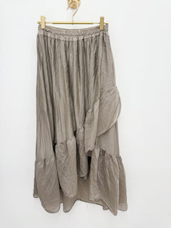 Load image into Gallery viewer, Maree skirt
