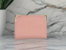 Load image into Gallery viewer, Tara purse
