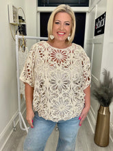 Load image into Gallery viewer, Kim top - 2 colours
