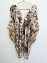Load image into Gallery viewer, Jungle kaftan - 2 colours
