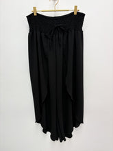Load image into Gallery viewer, Mandy trousers - 11 colours
