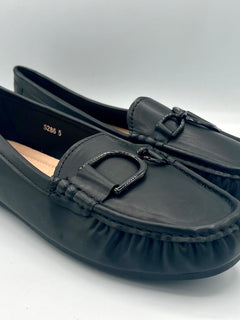 Load image into Gallery viewer, Zara loafers - black
