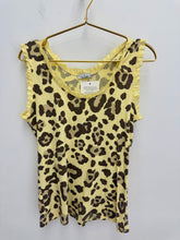 Load image into Gallery viewer, Kitty top - 10 colours
