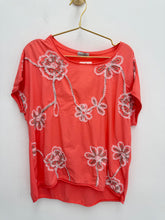 Load image into Gallery viewer, Mandy top - 7 colours
