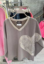 Load image into Gallery viewer, Brittany top - 5 colours
