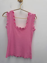 Load image into Gallery viewer, Ginny top - 8 colours, 2 Sizes
