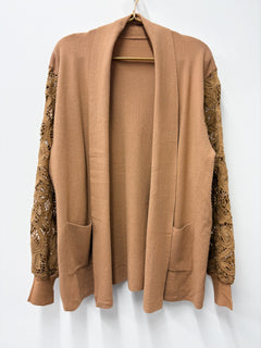 Load image into Gallery viewer, Becky cardigan
