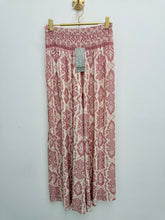 Load image into Gallery viewer, Sammy trousers - 6 colours
