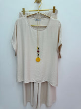 Load image into Gallery viewer, Selina Co-ord - 5 colours
