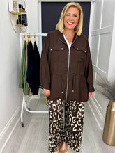 Load image into Gallery viewer, Rihanna jacket - 5 colours
