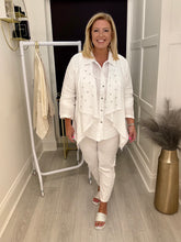 Load image into Gallery viewer, Dani jacket - 3 colours

