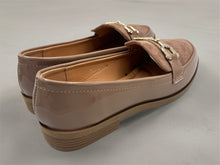 Load image into Gallery viewer, Marnie loafers - Mocha
