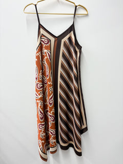 Load image into Gallery viewer, Nadia dress
