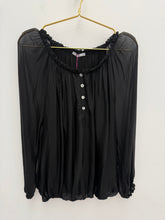 Load image into Gallery viewer, Lara top - 5 colours
