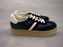 Load image into Gallery viewer, Kirsty trainers
