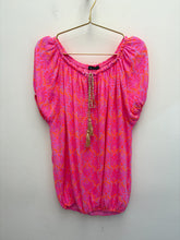 Load image into Gallery viewer, Remi top - 3 colours
