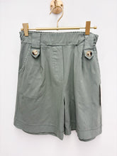 Load image into Gallery viewer, Tara magic shorts - 9 colours
