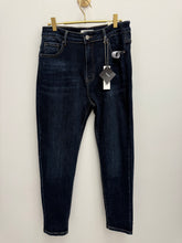Load image into Gallery viewer, Mary jeans

