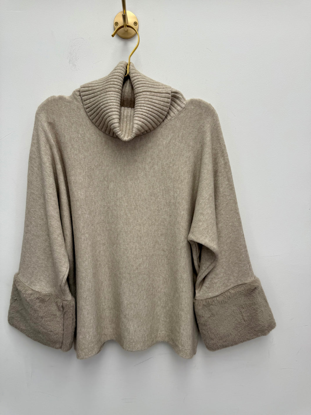 Claudia Jumper - 9 colours