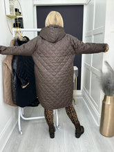 Load image into Gallery viewer, Tina coat - 3 colours
