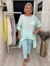 Load image into Gallery viewer, Pam top - 7 colours
