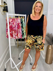 Betty shorts - 4 colours
