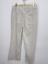 Load image into Gallery viewer, Keira jeans - 2 colours, 5 sizes

