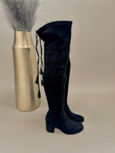 Load image into Gallery viewer, Paige boots
