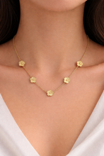 Load image into Gallery viewer, Emily necklace - 5 pendant
