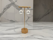 Load image into Gallery viewer, Honey Earrings - 2 Colours
